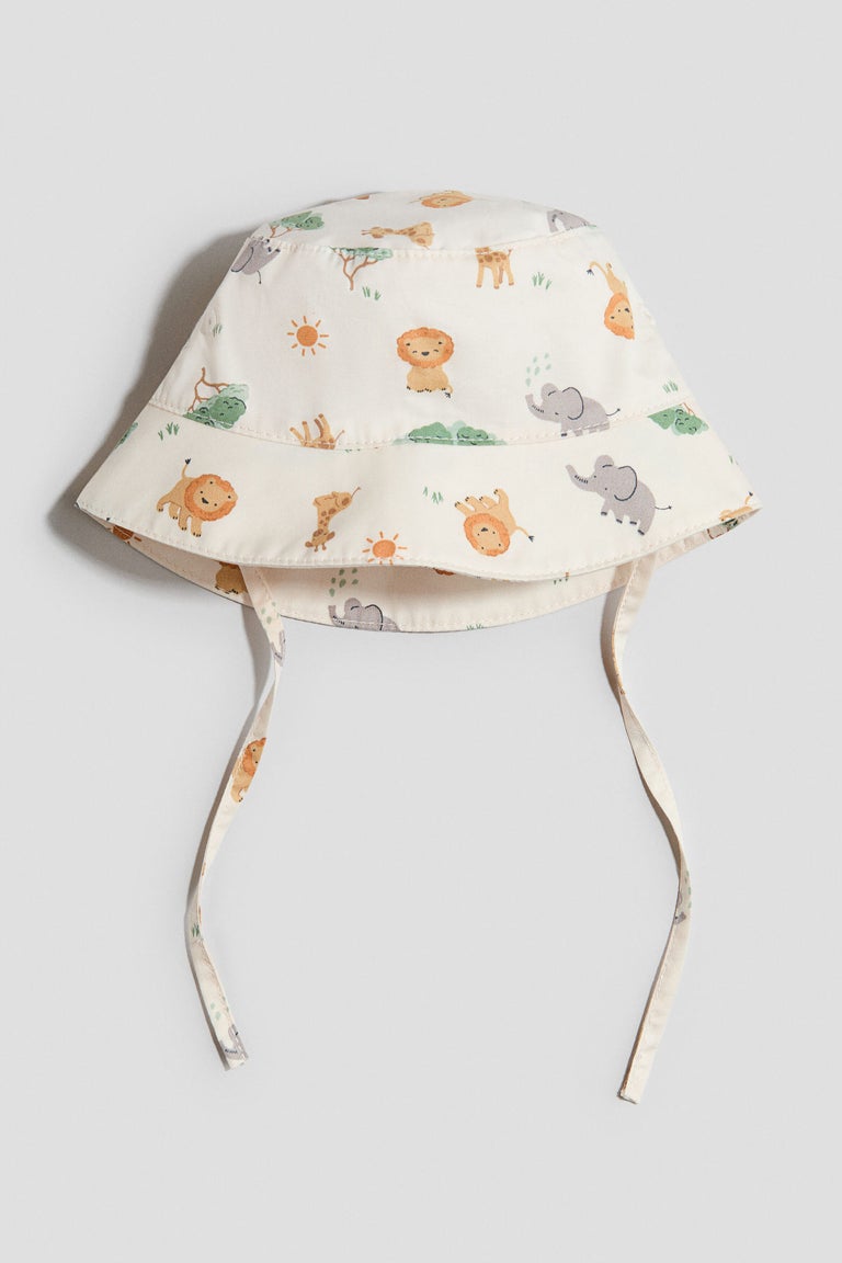 Sun hat Image 1 of 2