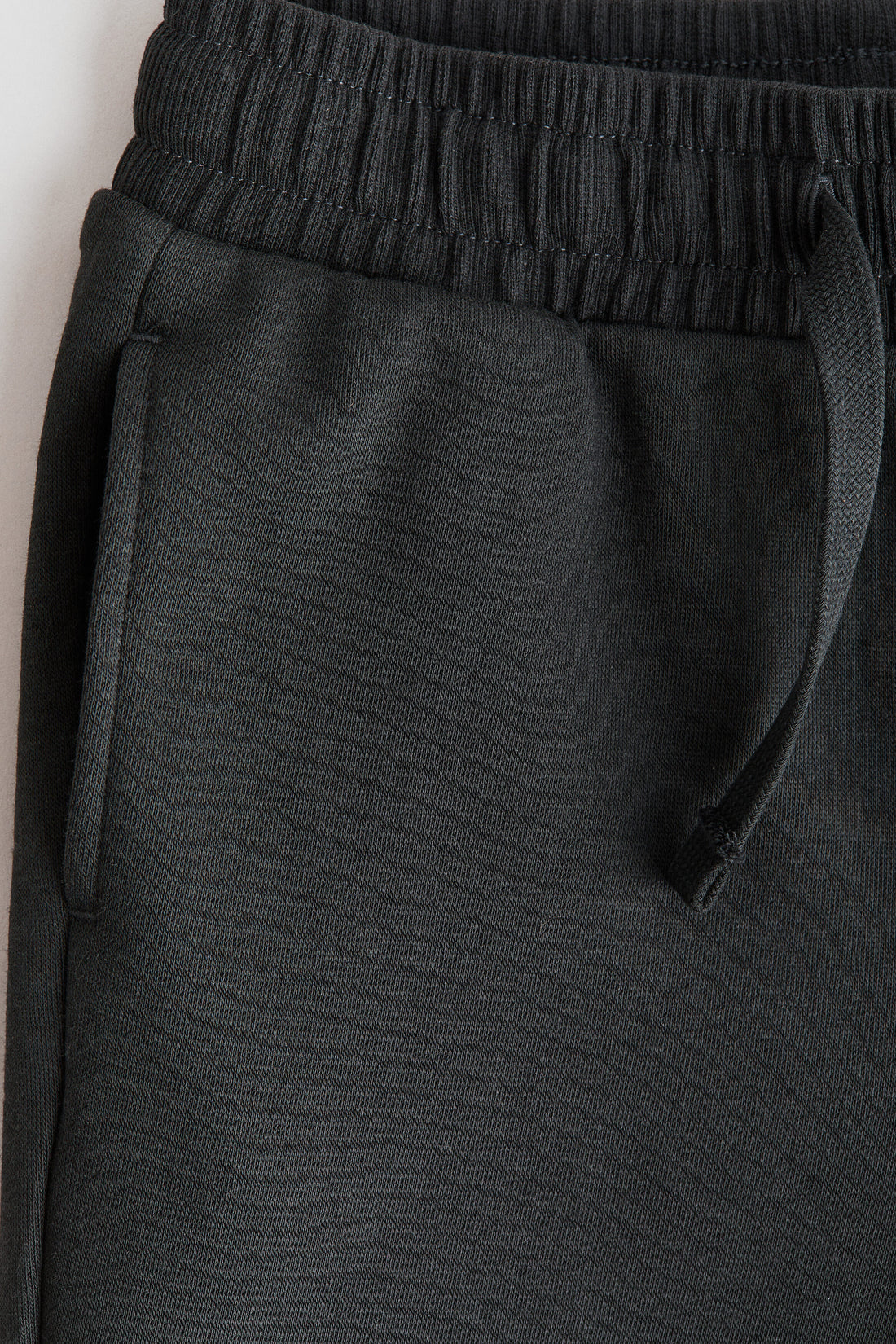 Reinforced-knee joggers
