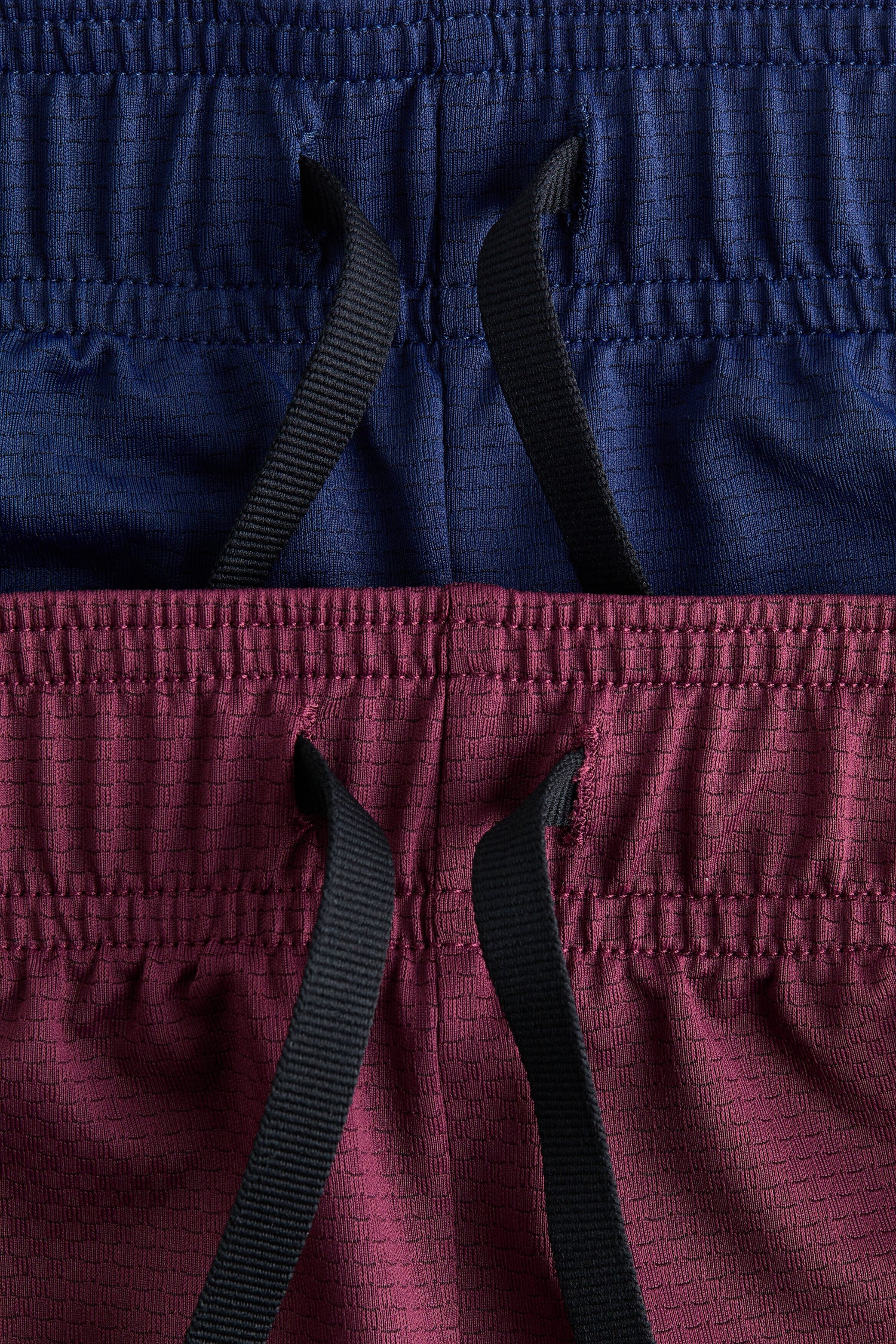 2-pack sports shorts with DryMove™