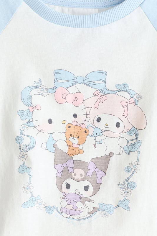 Long-sleeved printed top