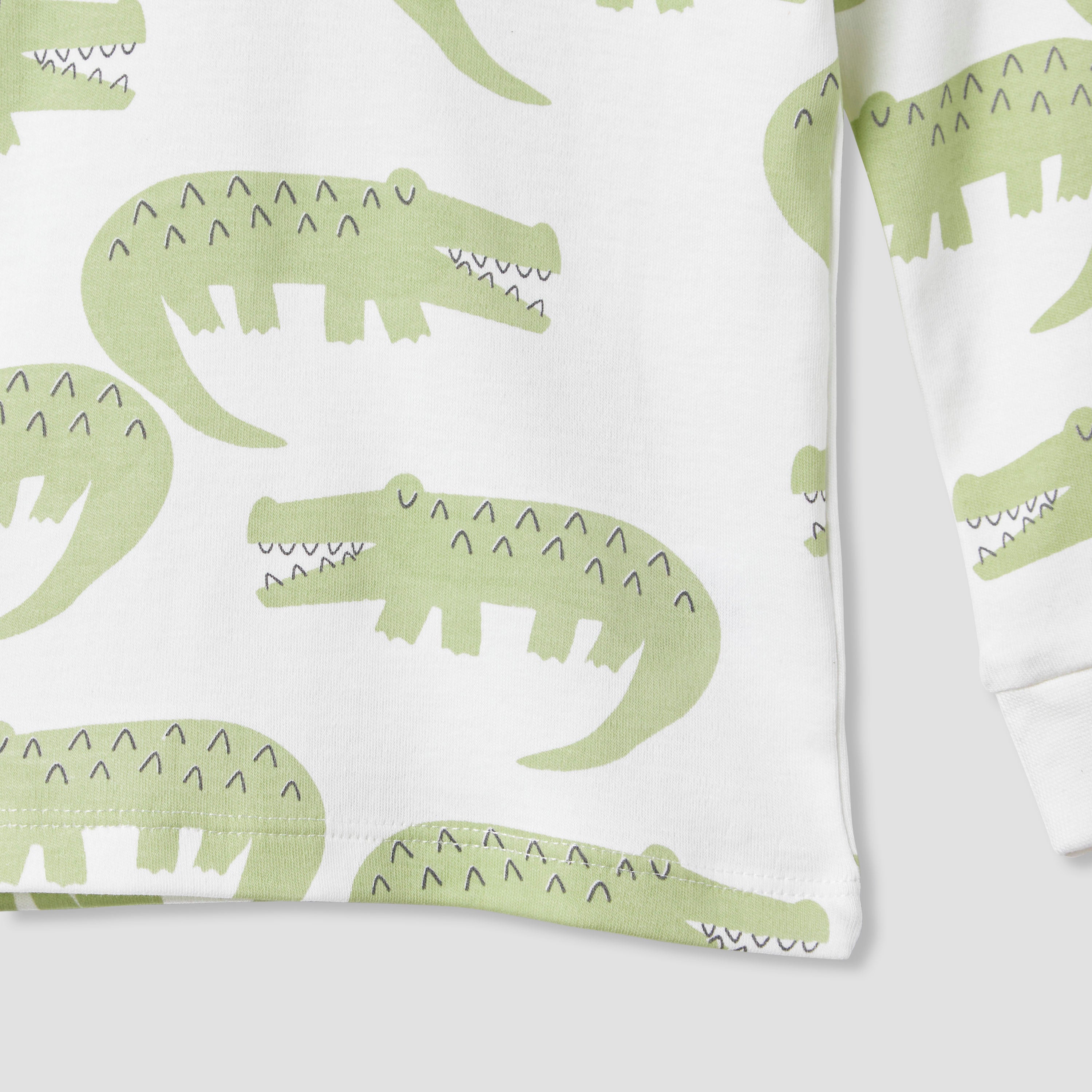 Juniors Animal Print T-shirt and Pyjama Set