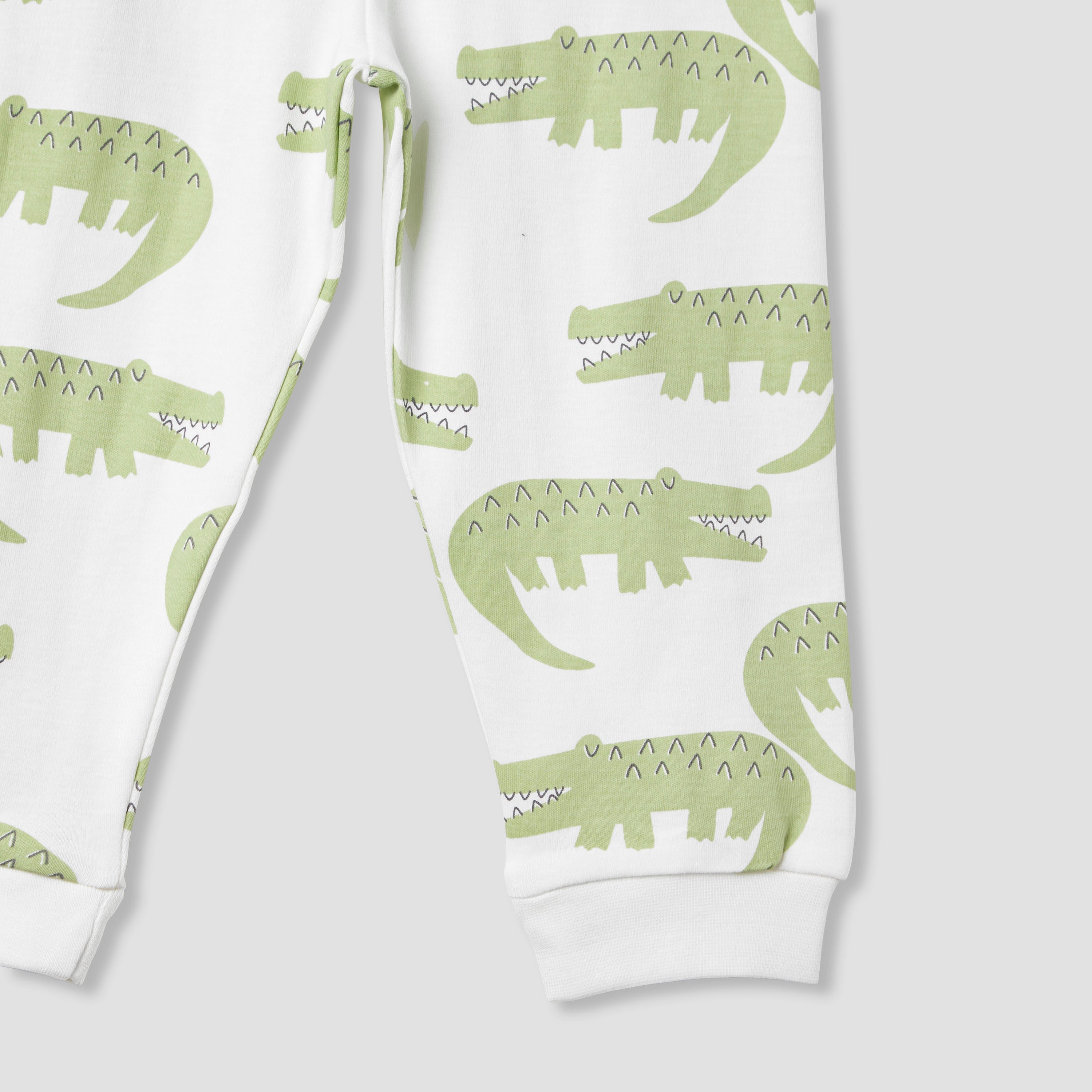 Juniors Animal Print T-shirt and Pyjama Set