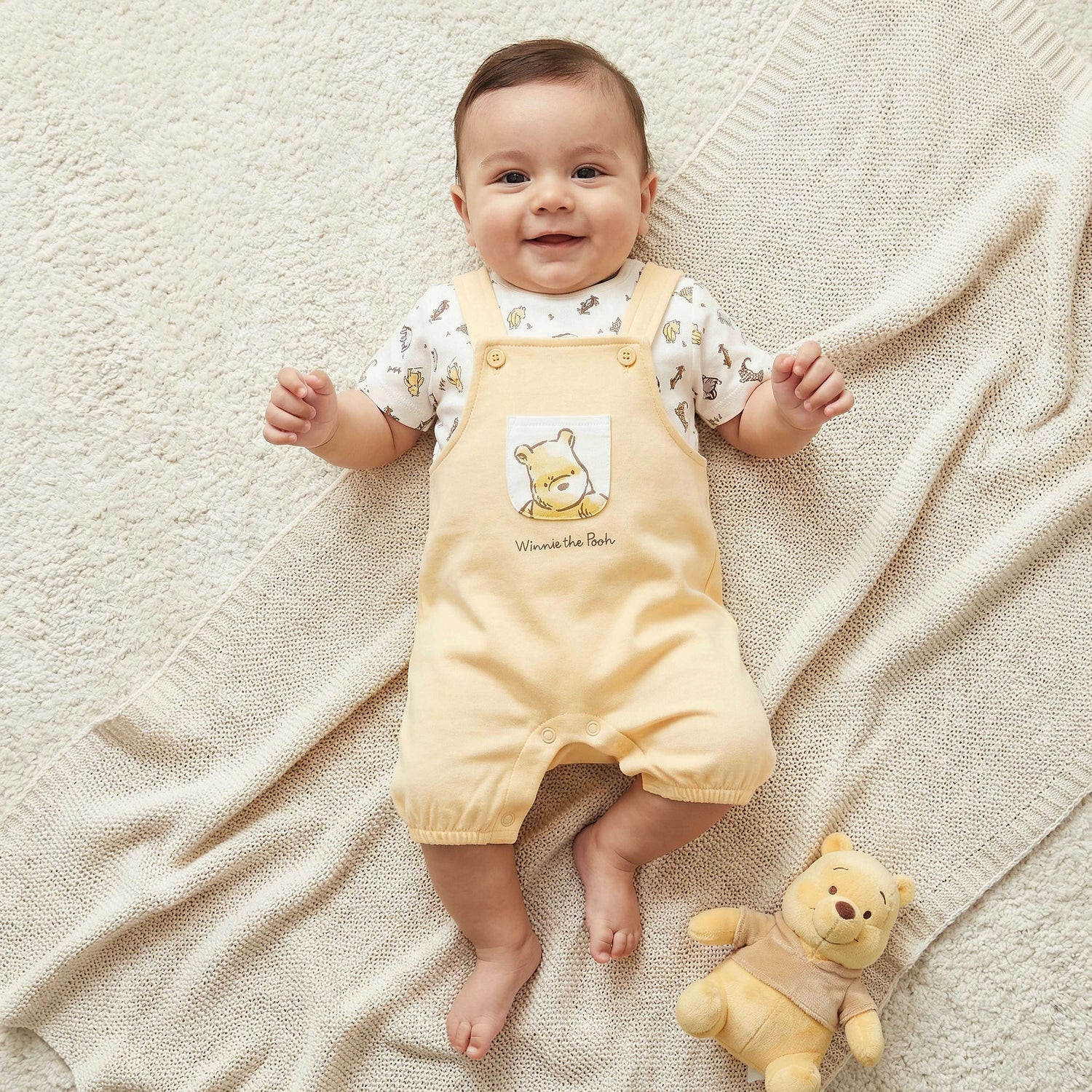 Disney Round Neck Short Sleeves T-shirt and Dungaree Set with Winnie the Pooh Print - Yellow / 12-18 mths