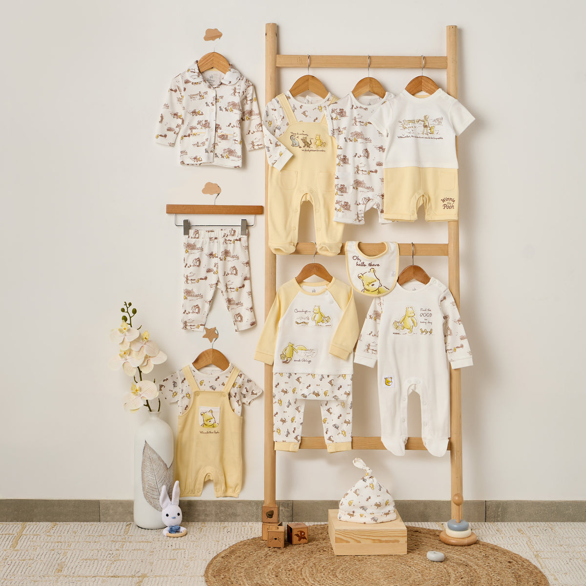 Disney Crew Neck Short Sleeves Romper with Winnie the Pooh Applique