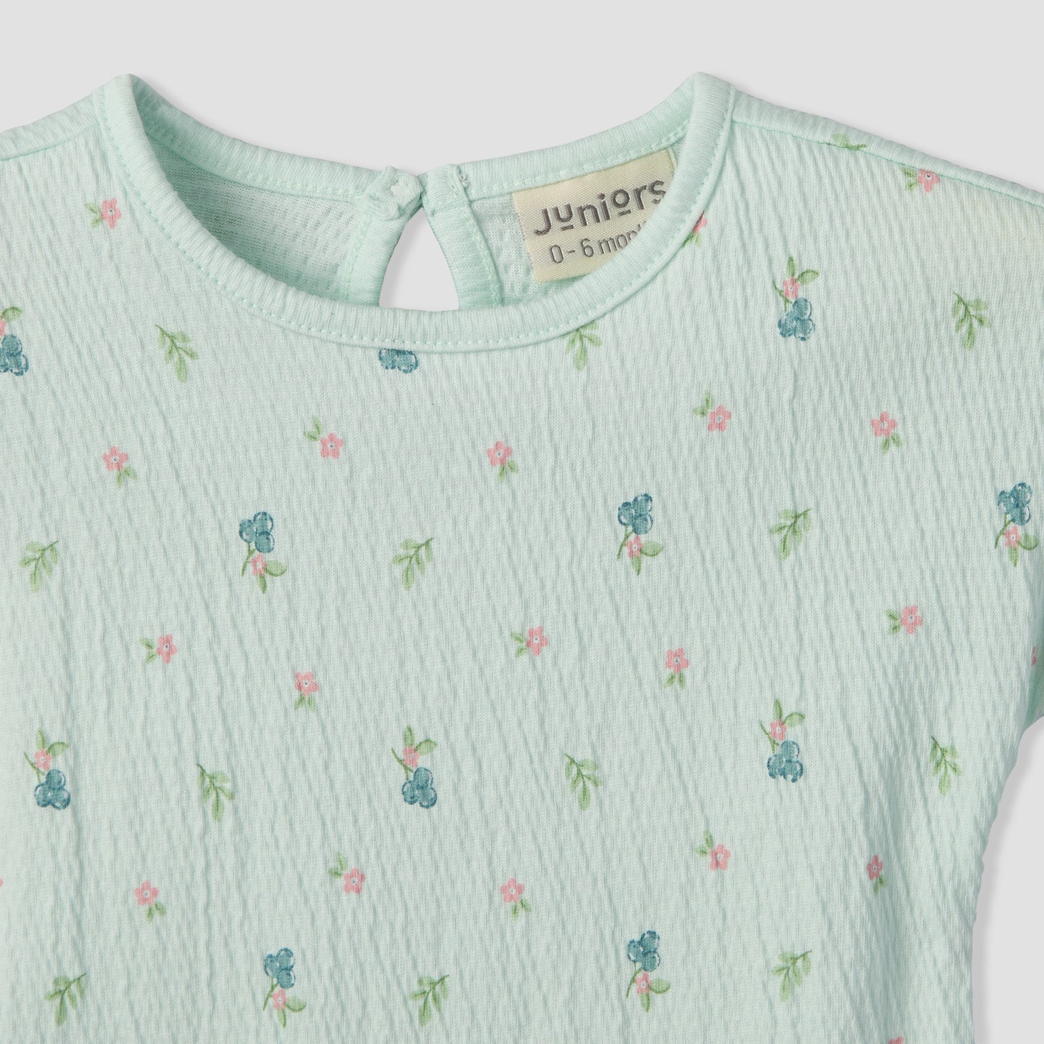 Juniors Crew Neck Short Sleeves Top and Shorts Set with Floral Print