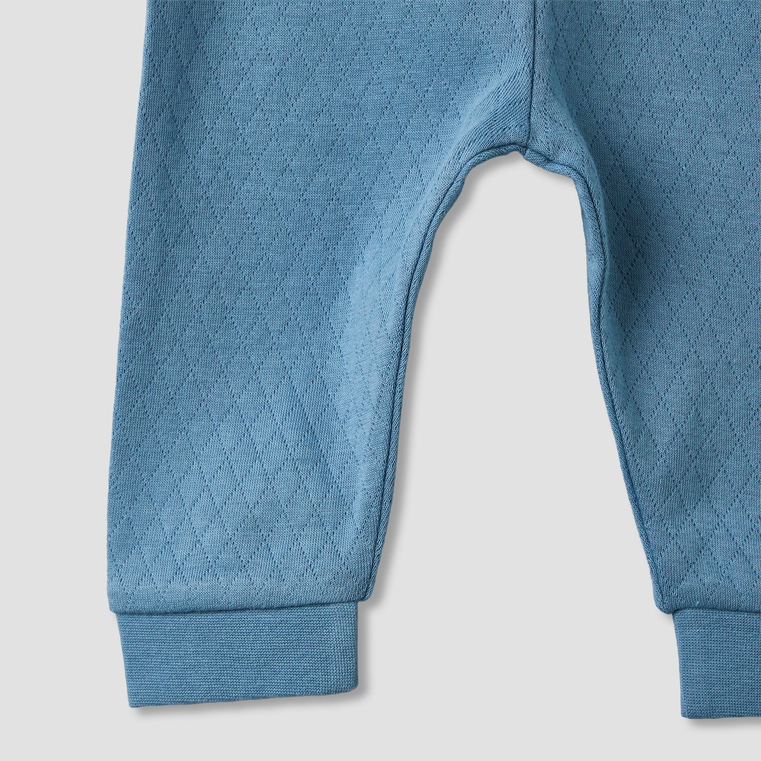 Juniors Cotton Crew Neck Long Sleeves Pyjama Set with Car Embroidery