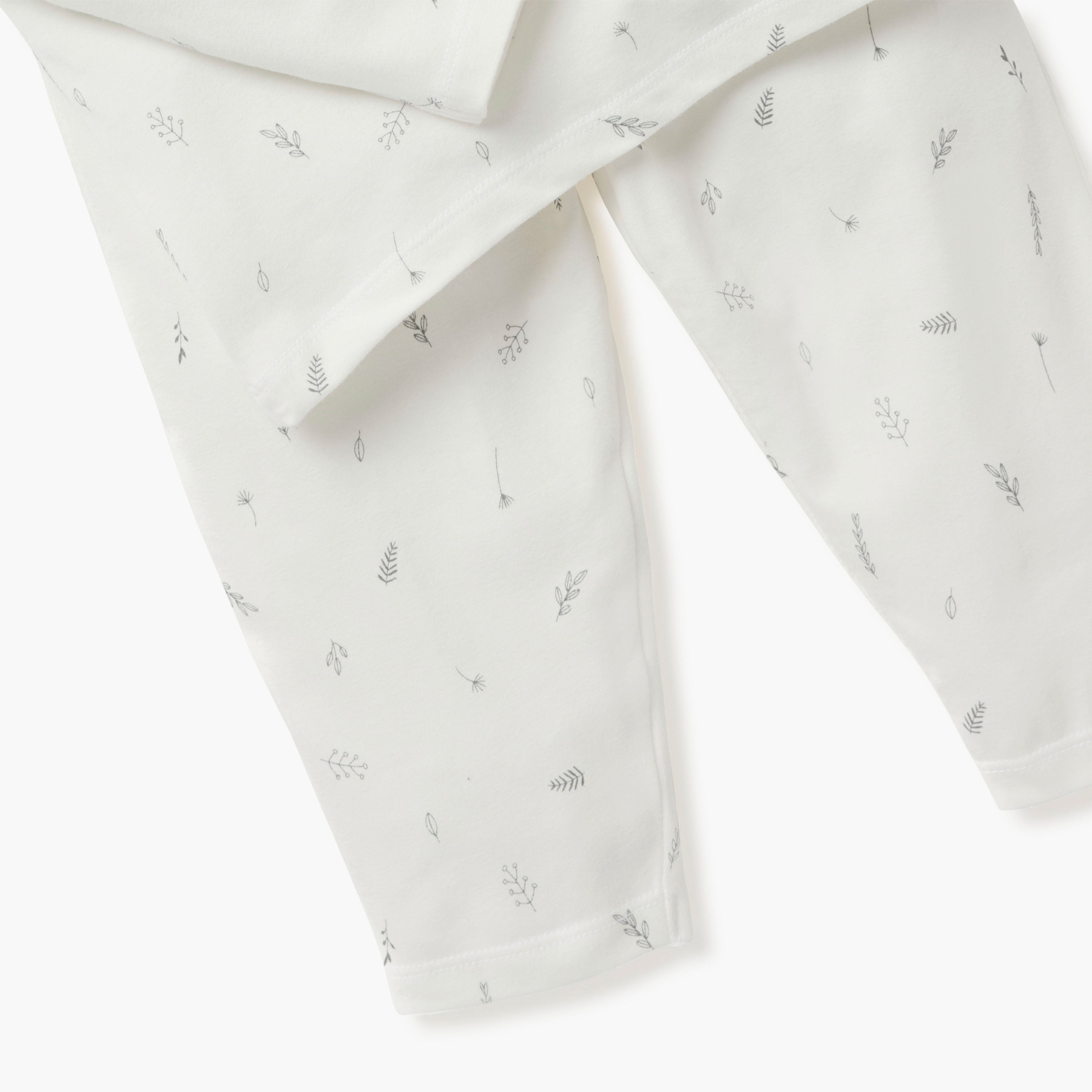Juniors Printed T-shirt and Pyjama Set