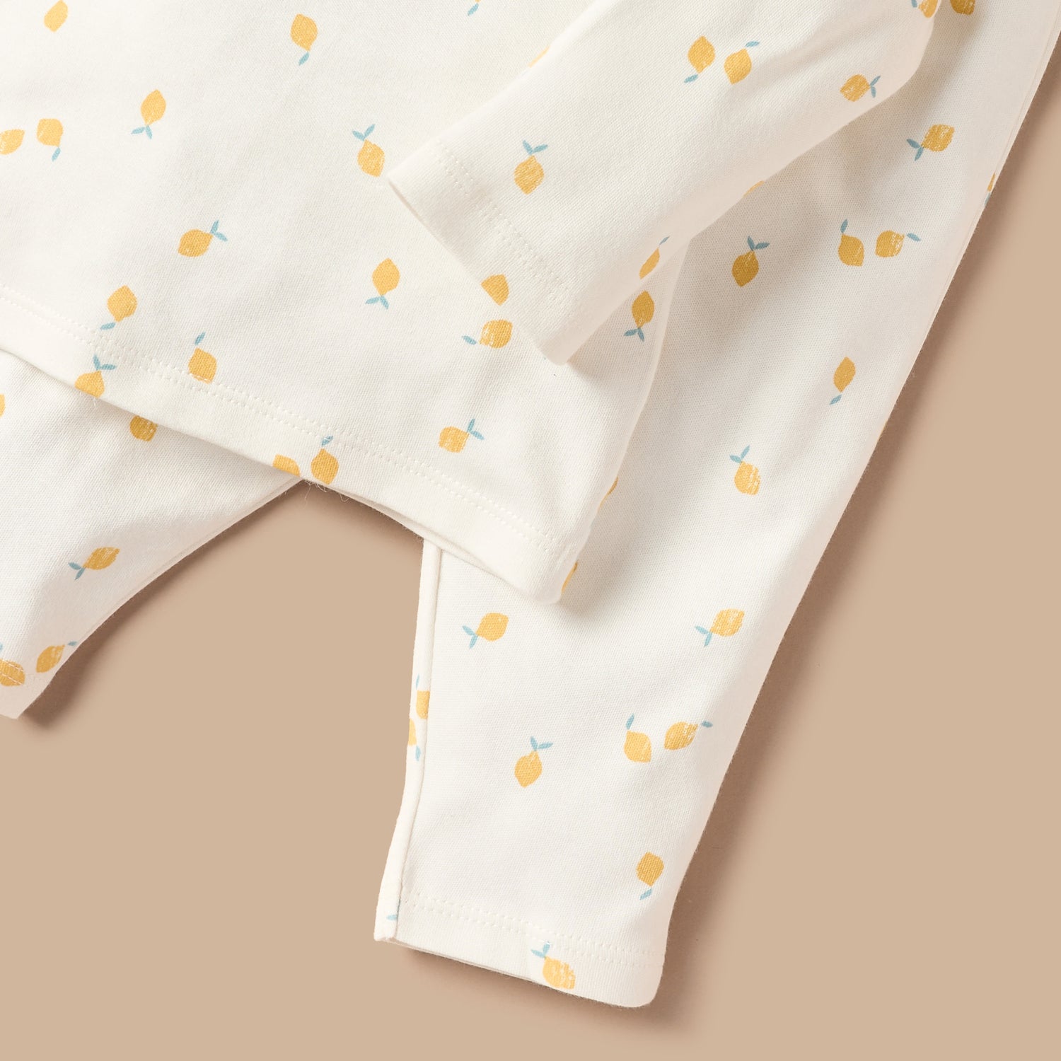 Juniors All-Over Lemon Print T-shirt and Pyjama Set