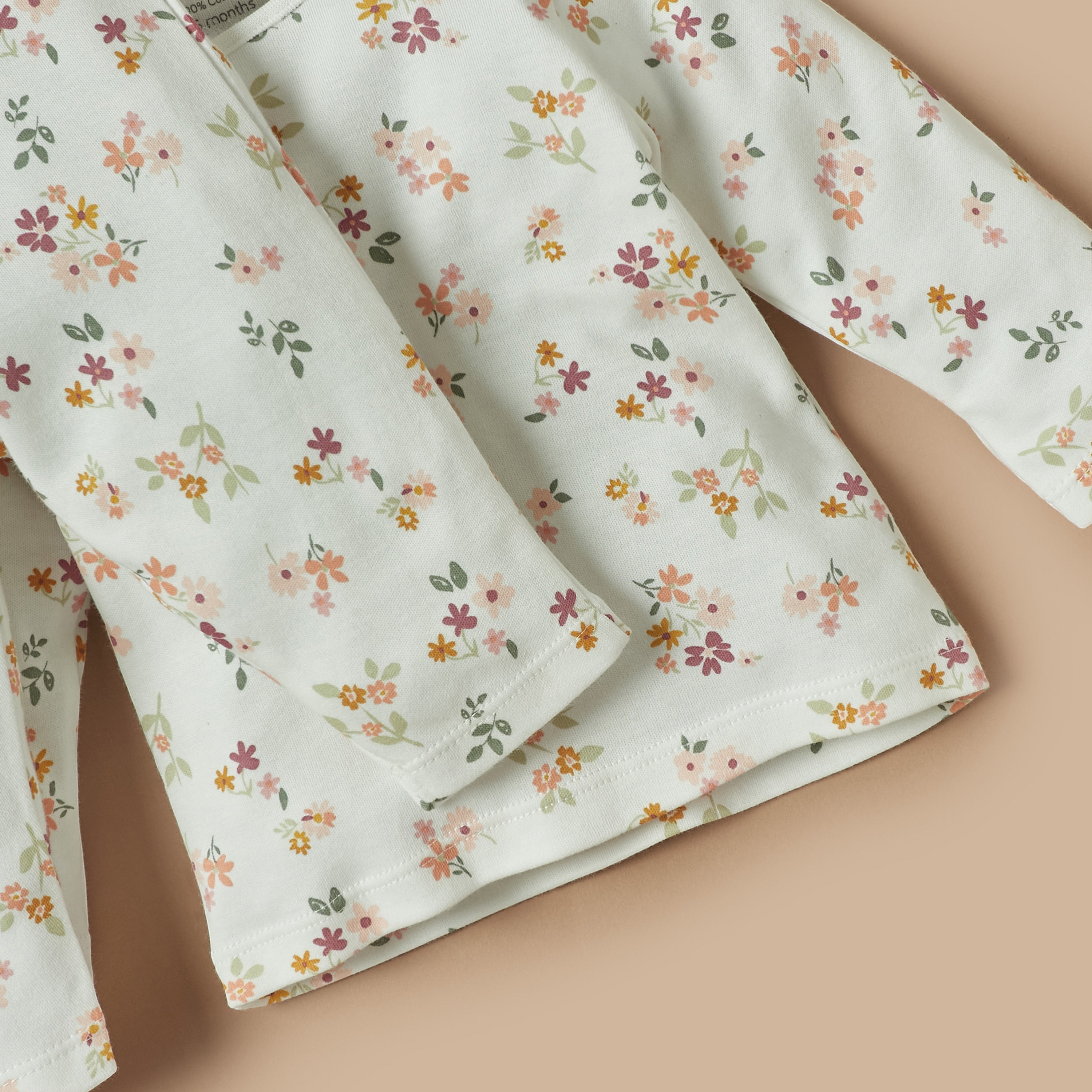 Juniors All-Over Floral Print T-shirt and Pyjama Set