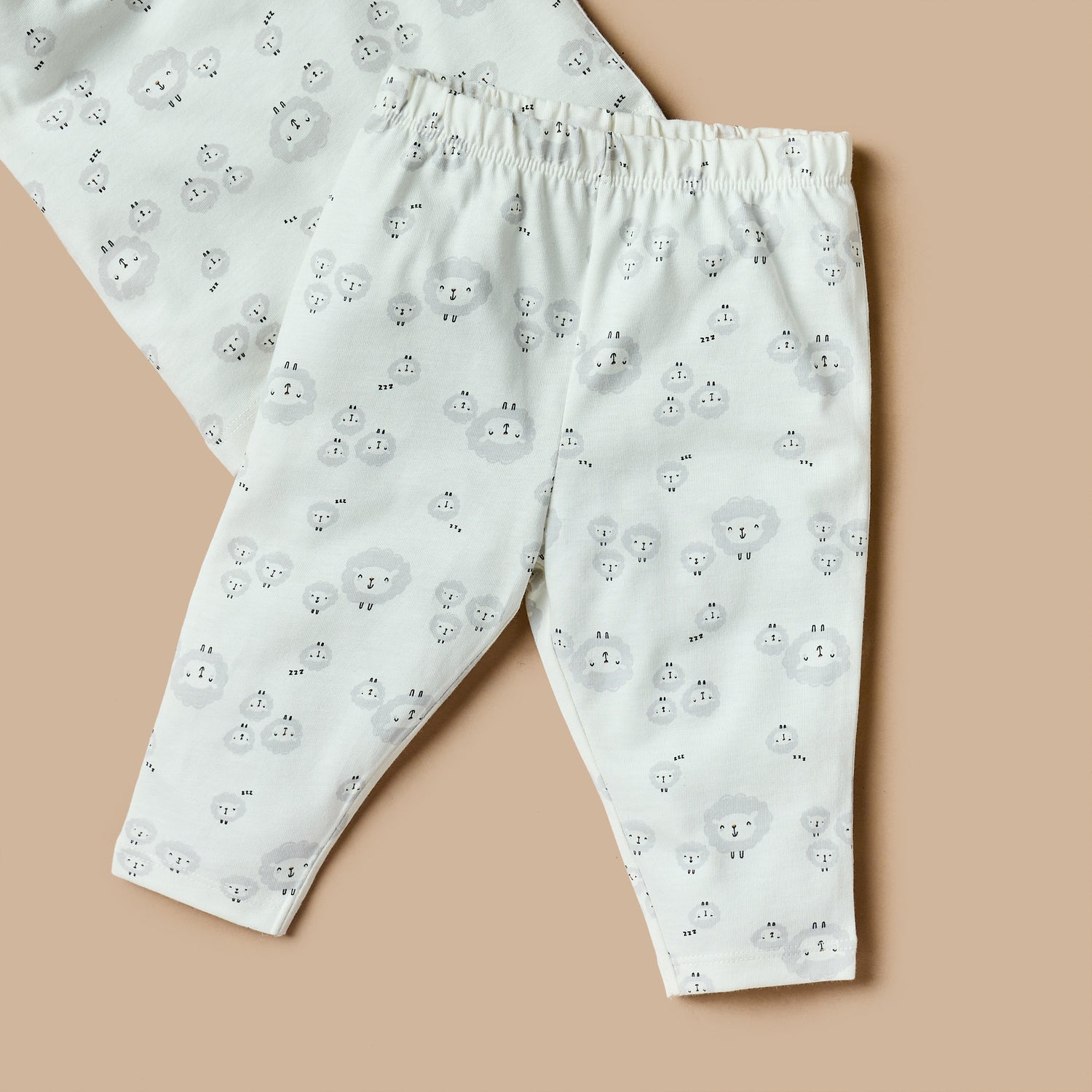 Juniors Lamp Print T-shirt and Pyjama Set