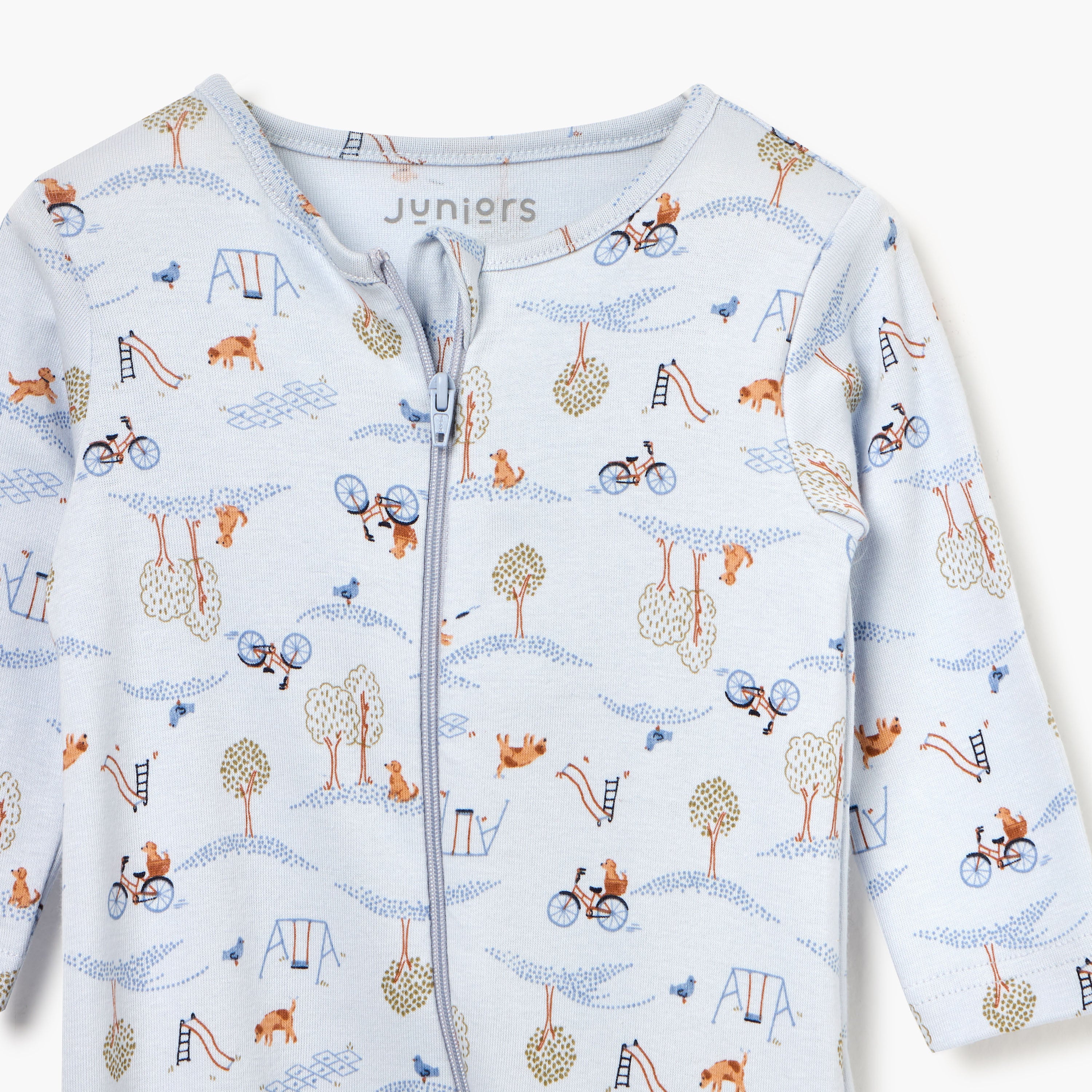 Juniors Printed Sleepsuit with Long Sleeves and Zip Closure