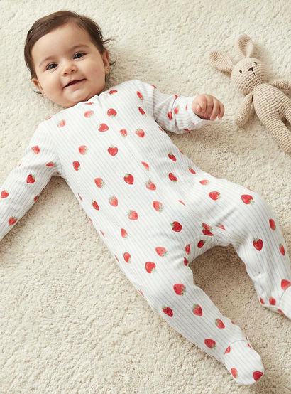 Juniors Cotton Round Neck Long Sleeves Sleepsuit with Strawberry Print-baby-girls-clothing-nightwear-sleepsuits-image-2