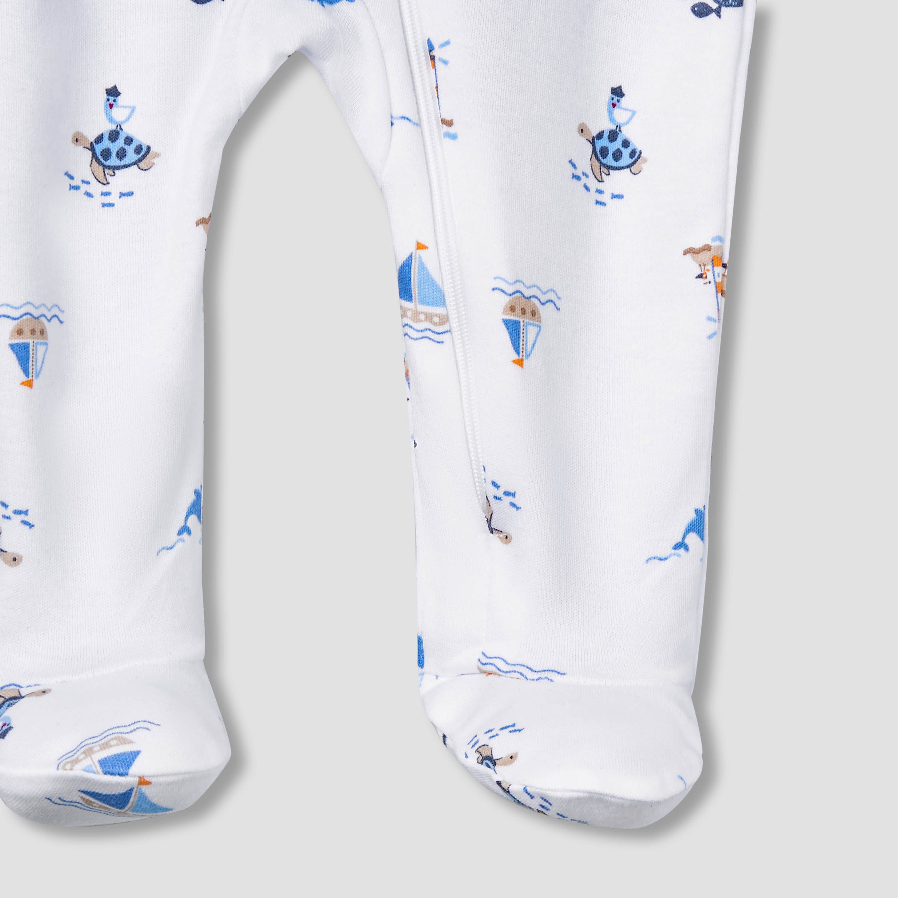 Juniors Cotton Round Neck Long Sleeve Sleepsuit with Zip Closure