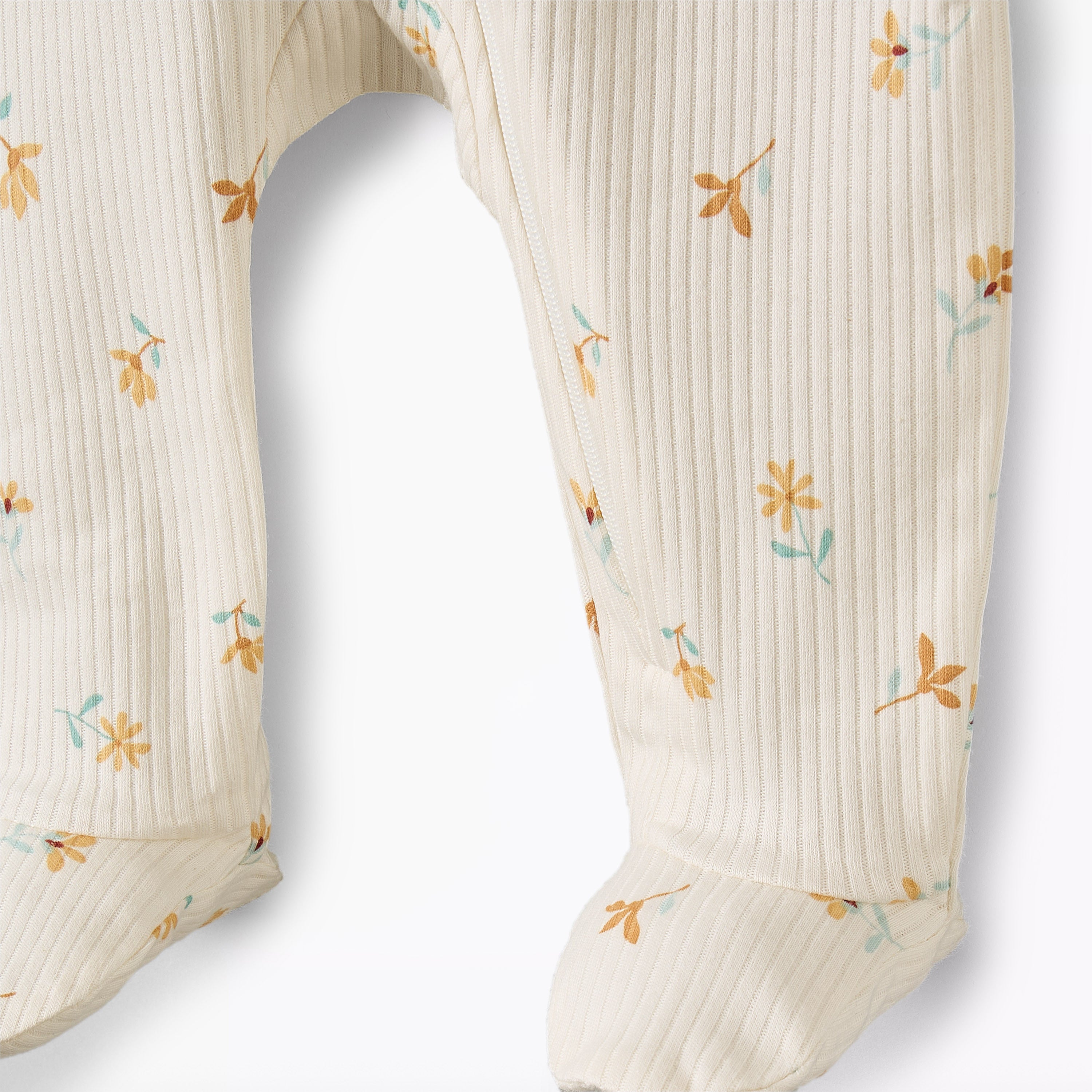 Juniors Cotton Round Neck Long Sleeves Sleepsuit with Floral Print