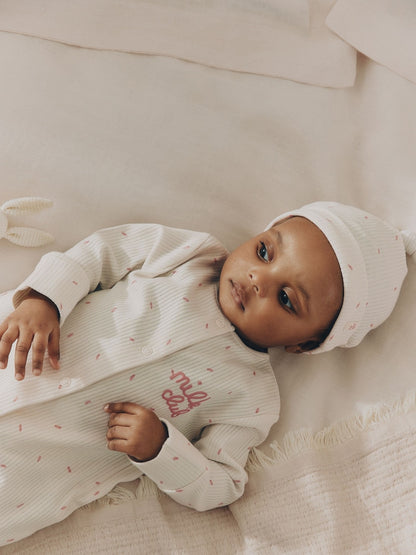 Cream Milk Club Baby Sleepsuit, Bodysuit, Bib and Hat Set 4 Piece (0-9mths)