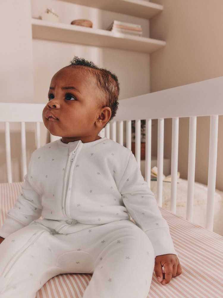 Grey Star Tog Sleepsuit - Size 3 - 6 Months (62 - 68cm) - Grey Star Tog