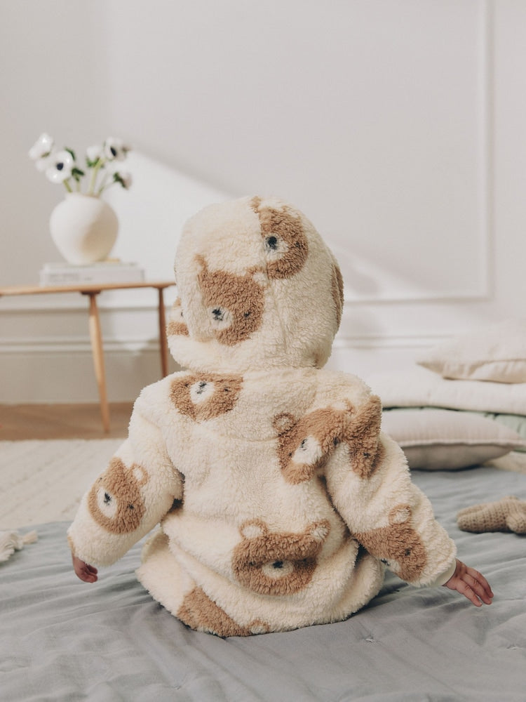 Neutral Bear