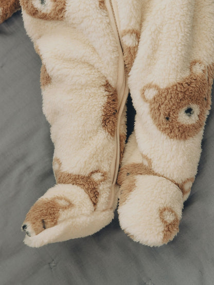 Neutral Bear