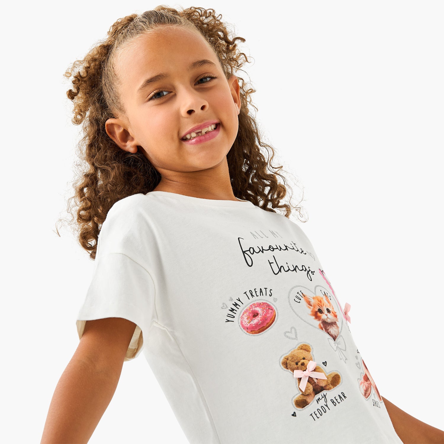 Juniors Crew Neck Short Sleeves T-shirt with Cat Print