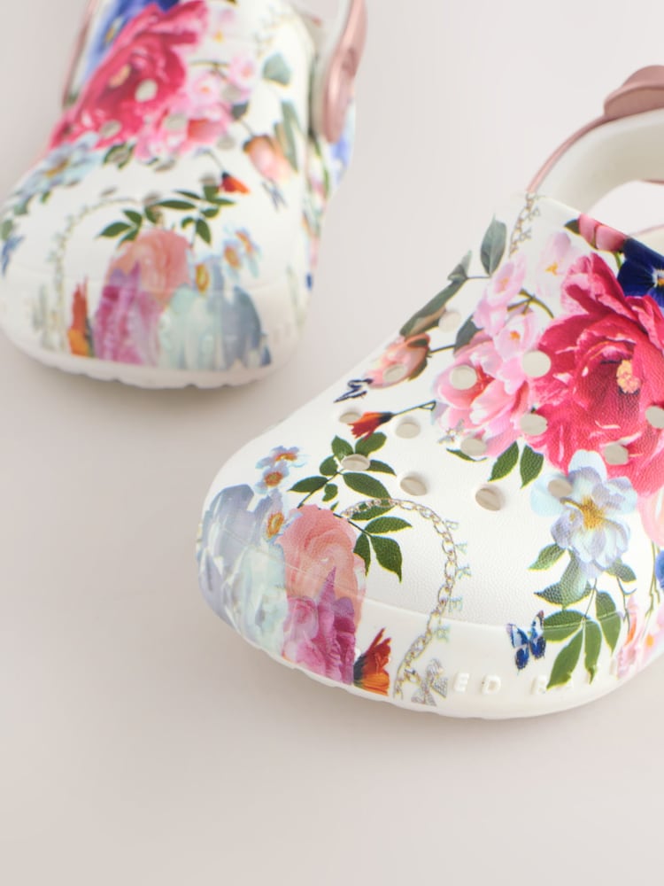 Baker by Ted Baker Girls Bow Clog Sandals