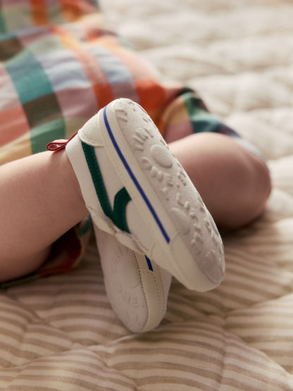 White/Green Touch Fastening Baby Trainers (0-2mths) - Size Up To 3 Months (50 - 62cm)