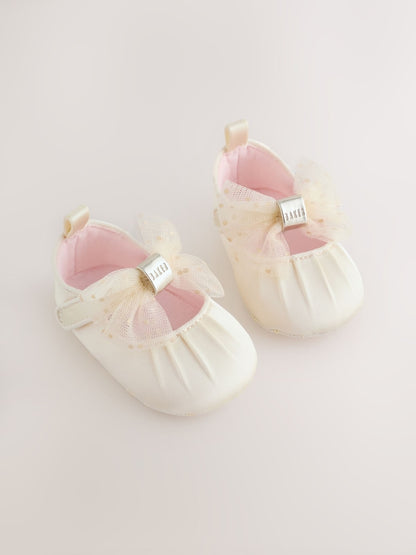 Baker by Ted Baker Padders Shoes With Bow - Size Up To 3 Months (50 - 62cm) - Padders