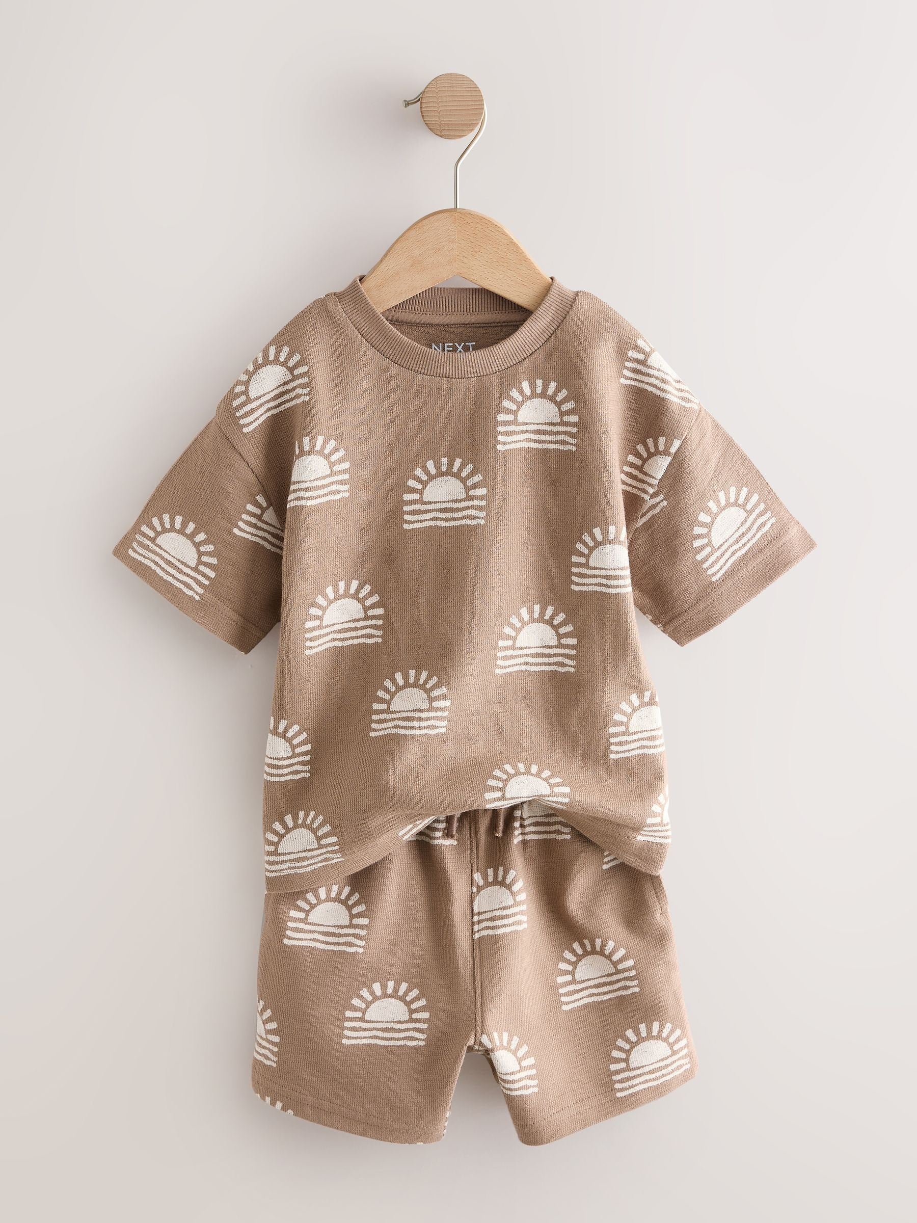 Brown Sun Short Sleeve All-Over Print T-Shirt and Shorts Set (3mths-7yrs) - Size 3-6 Months (62-68cm)