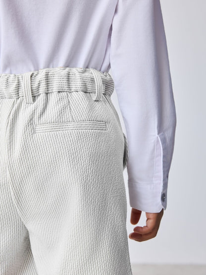 Baker by Ted Baker White/Blue Seersucker Textured Suit Jacket and Shorts Set