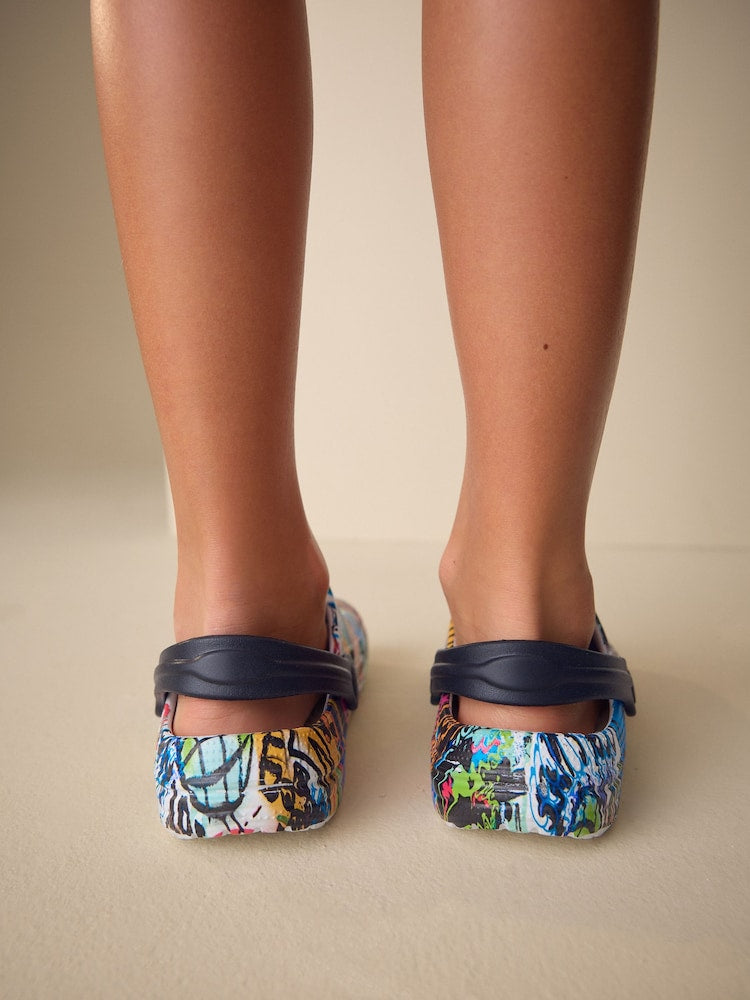 Graffiti Clogs