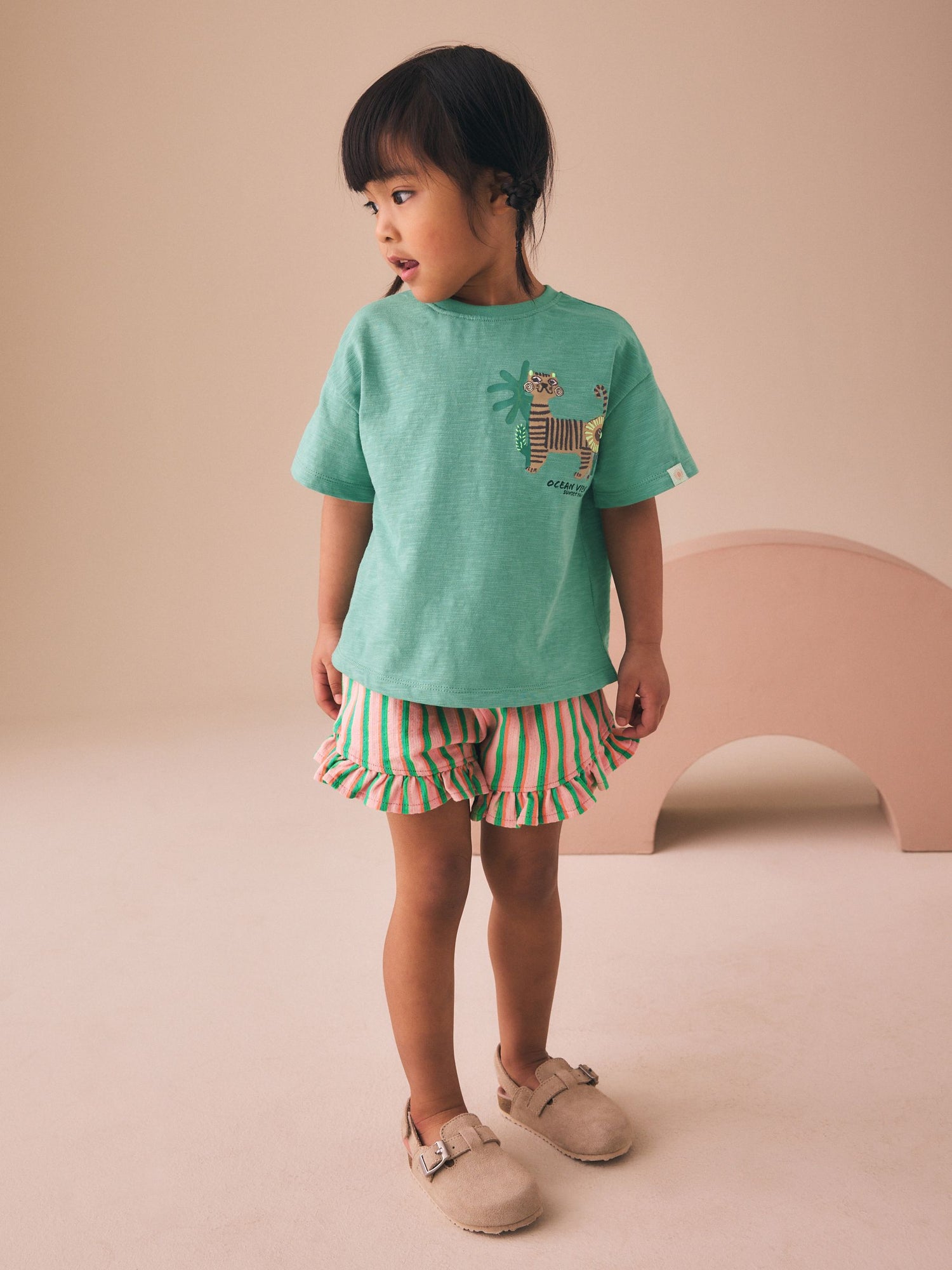 Green Tiger Short Sleeve T-Shirt and Shorts Set (3mths-7yrs) - Size 3-6 Months (62-68cm)