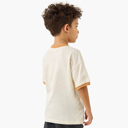 Juniors Graphic Print Crew Neck T-shirt with Short Sleeves