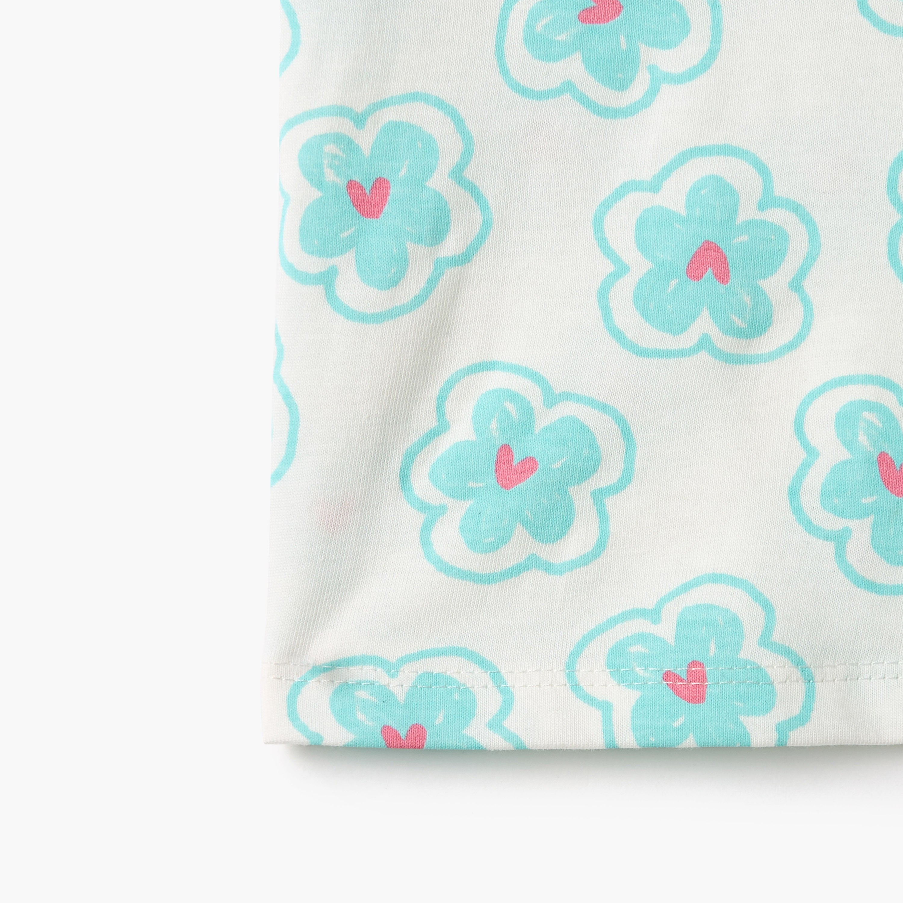 Juniors All-Over Floral Print T-shirt with Puff Sleeves