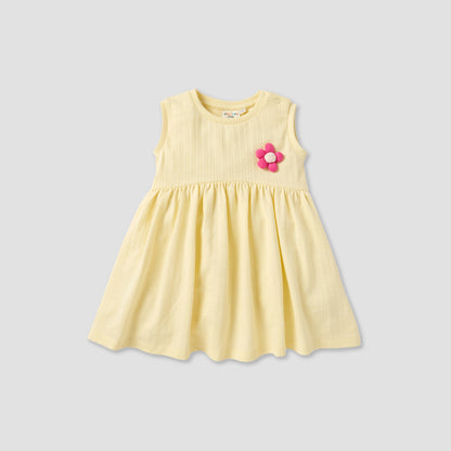 Juniors Floral Print Sleeveless Dress with Button Closure