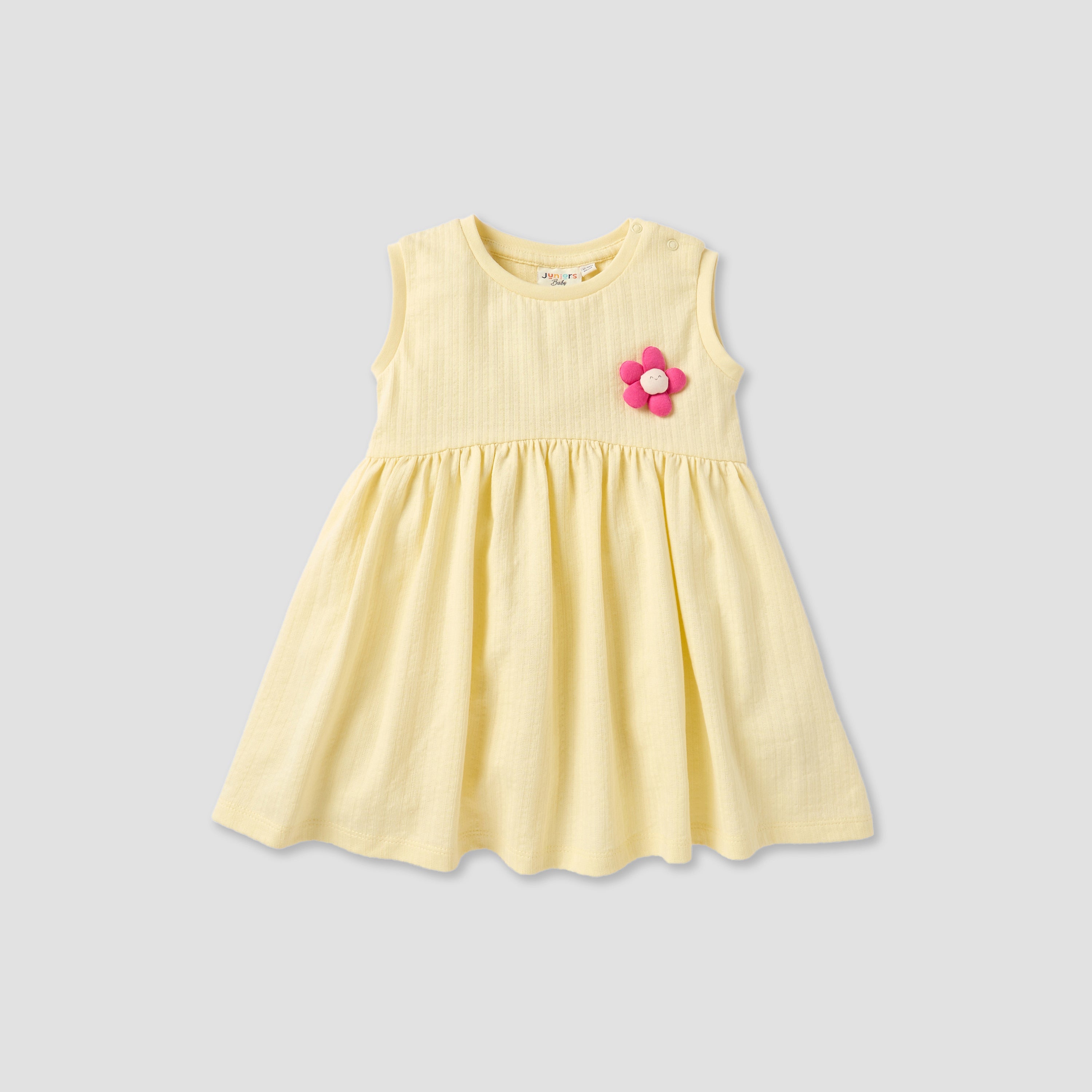 Juniors Floral Print Sleeveless Dress with Button Closure