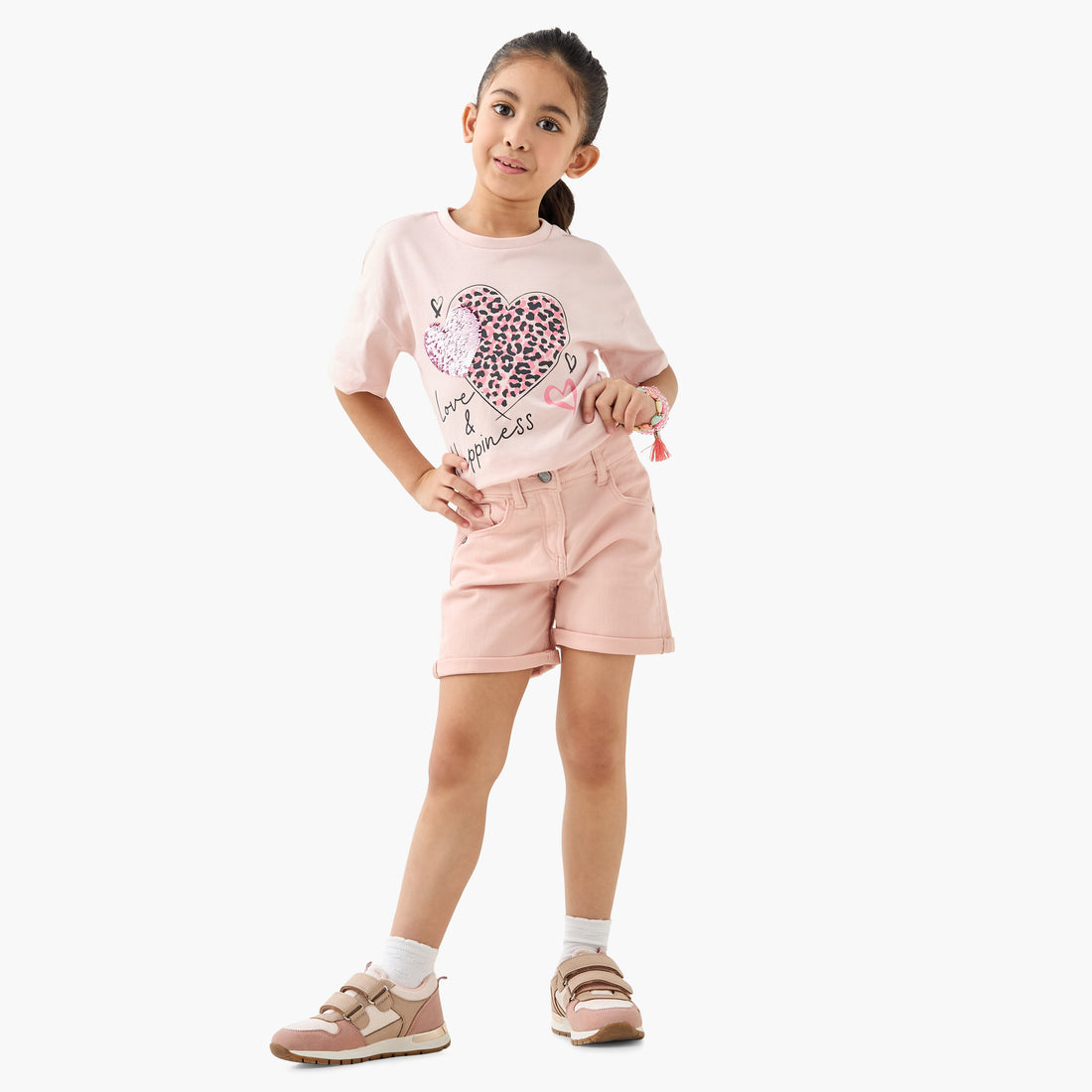 Juniors Heart Print T-shirt with Short Sleeves