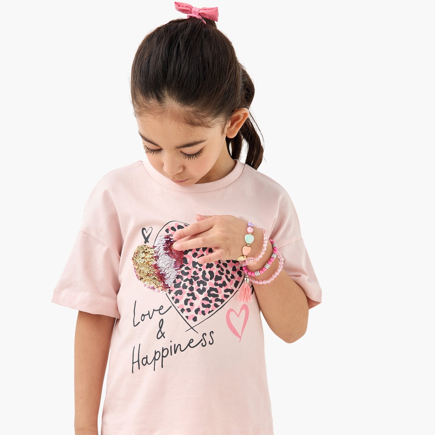 Juniors Heart Print T-shirt with Short Sleeves