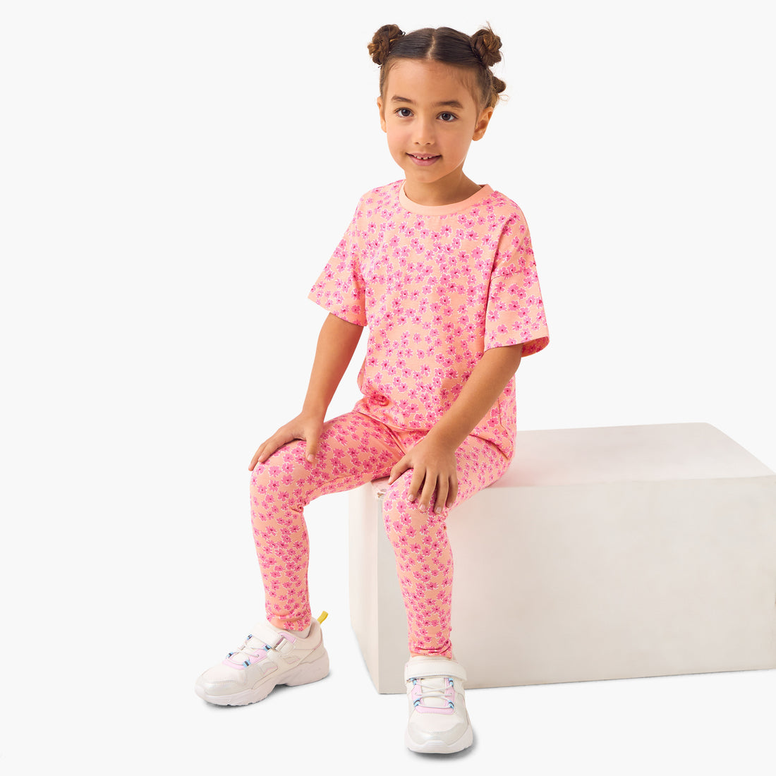 Juniors Printed T-shirt with Drop Shoulder Sleeves - Set of 2