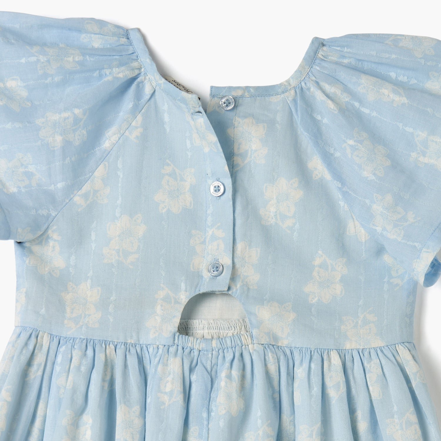 Juniors All-Over Floral Print Dress with Flutter Sleeves