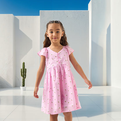 Juniors All-Over Floral Print V-neck Dress with Flutter Sleeves