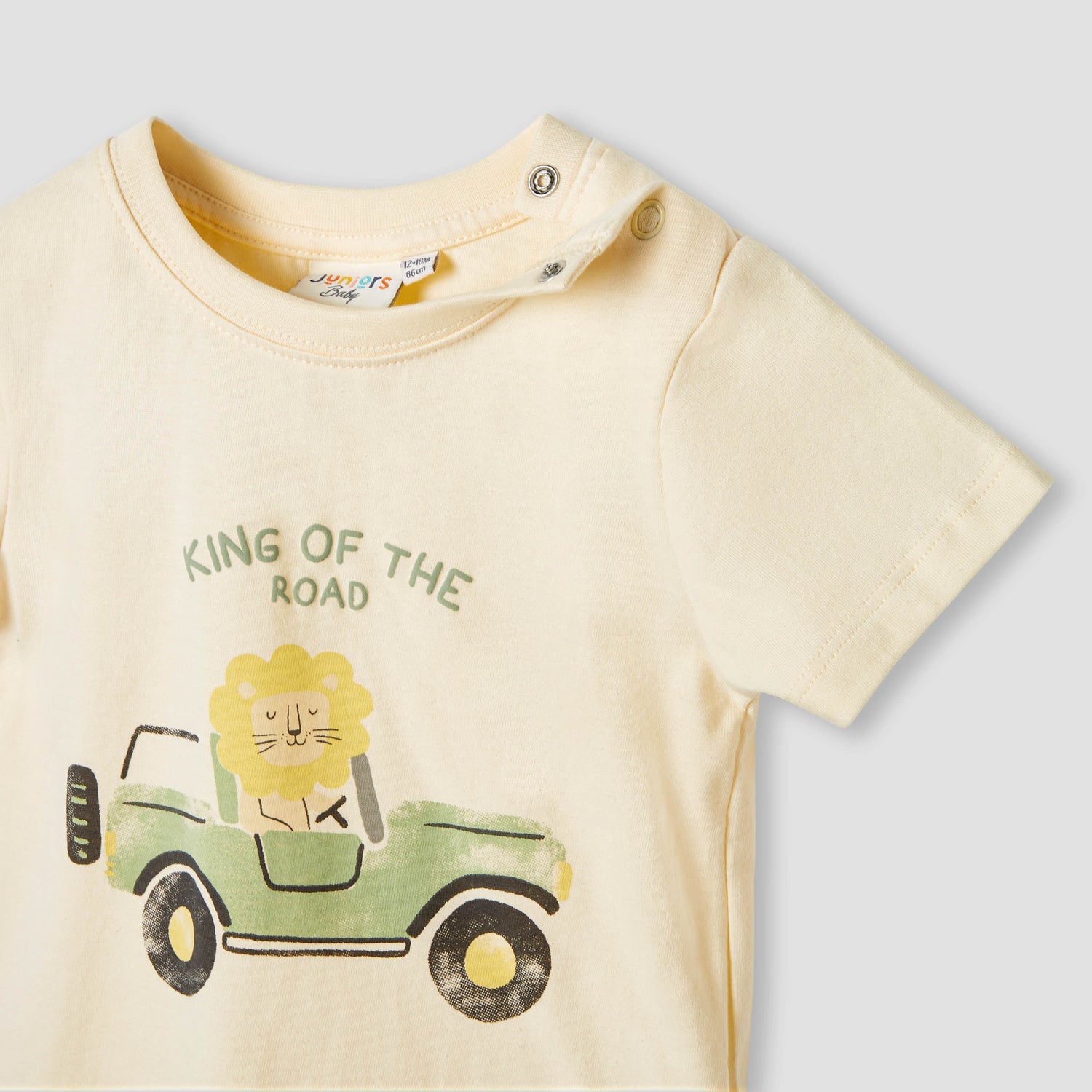 Juniors Printed T-shirt with Short Sleeves
