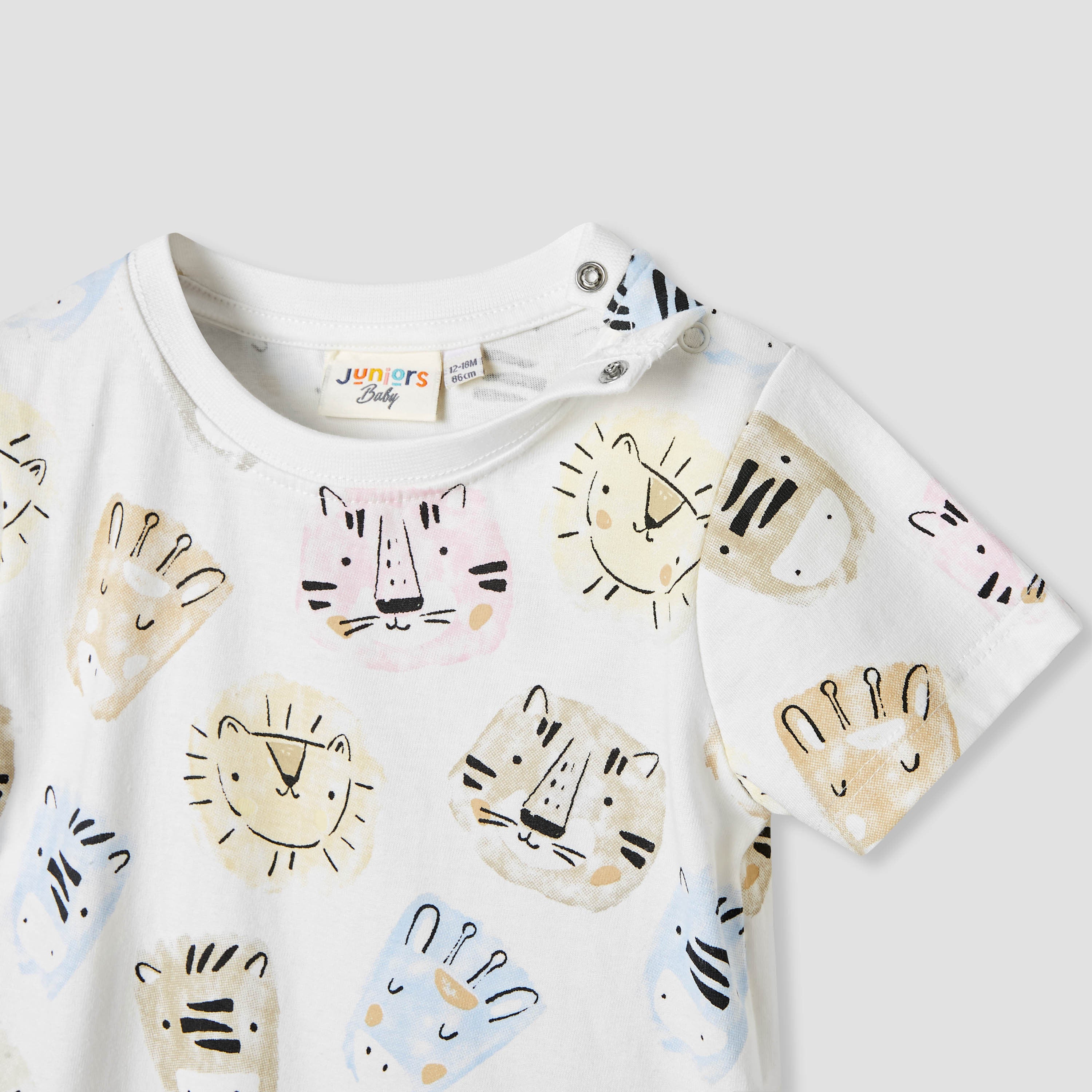 Juniors Tiger Print T-shirt with Short Sleeves