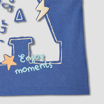 Juniors Graphic Print T-shirt with Short Sleeves