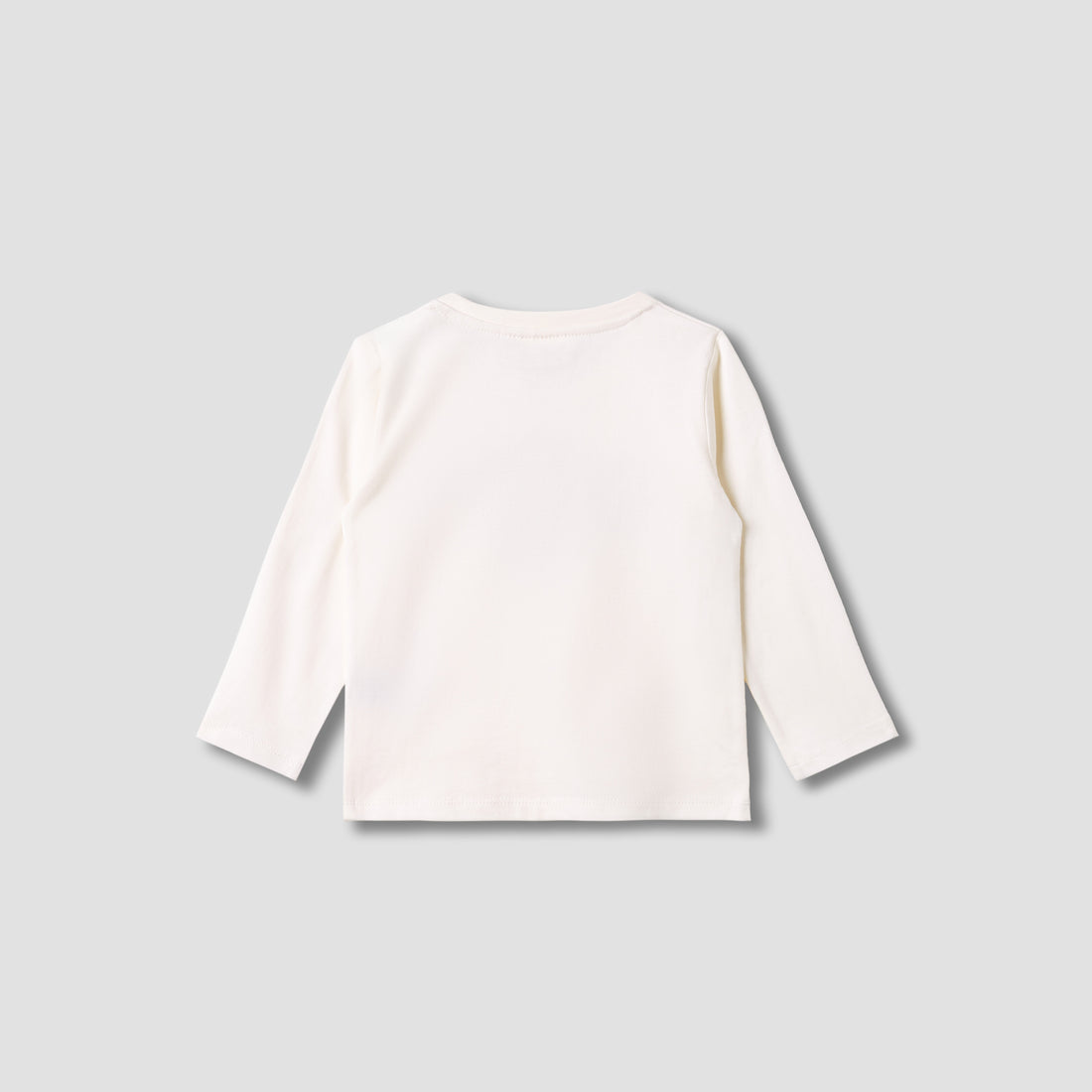 Juniors Graphic Print T-shirt with Long Sleeves