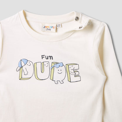 Juniors Graphic Print T-shirt with Long Sleeves
