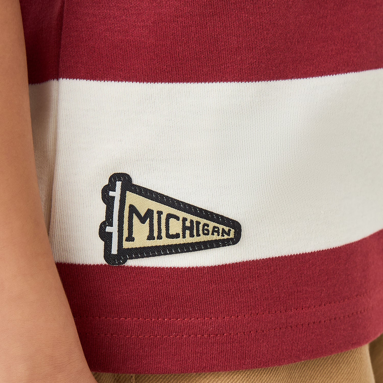 Juniors Collared Short Sleeves Polo T-shirt with Stripes