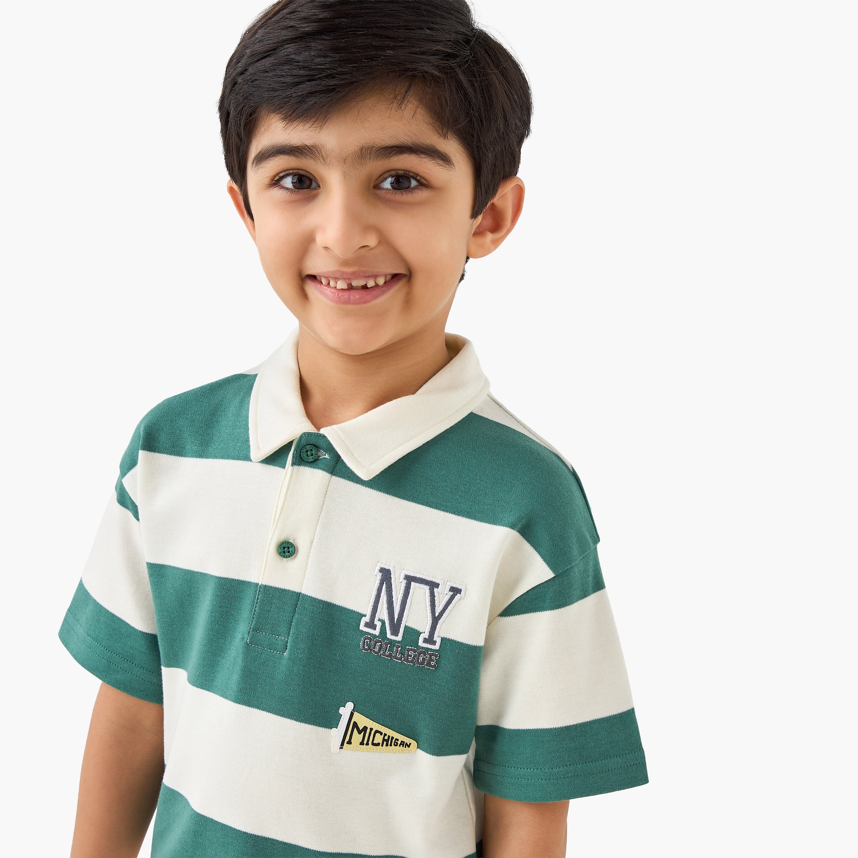Juniors Collared Short Sleeves Polo T-shirt with Stripes