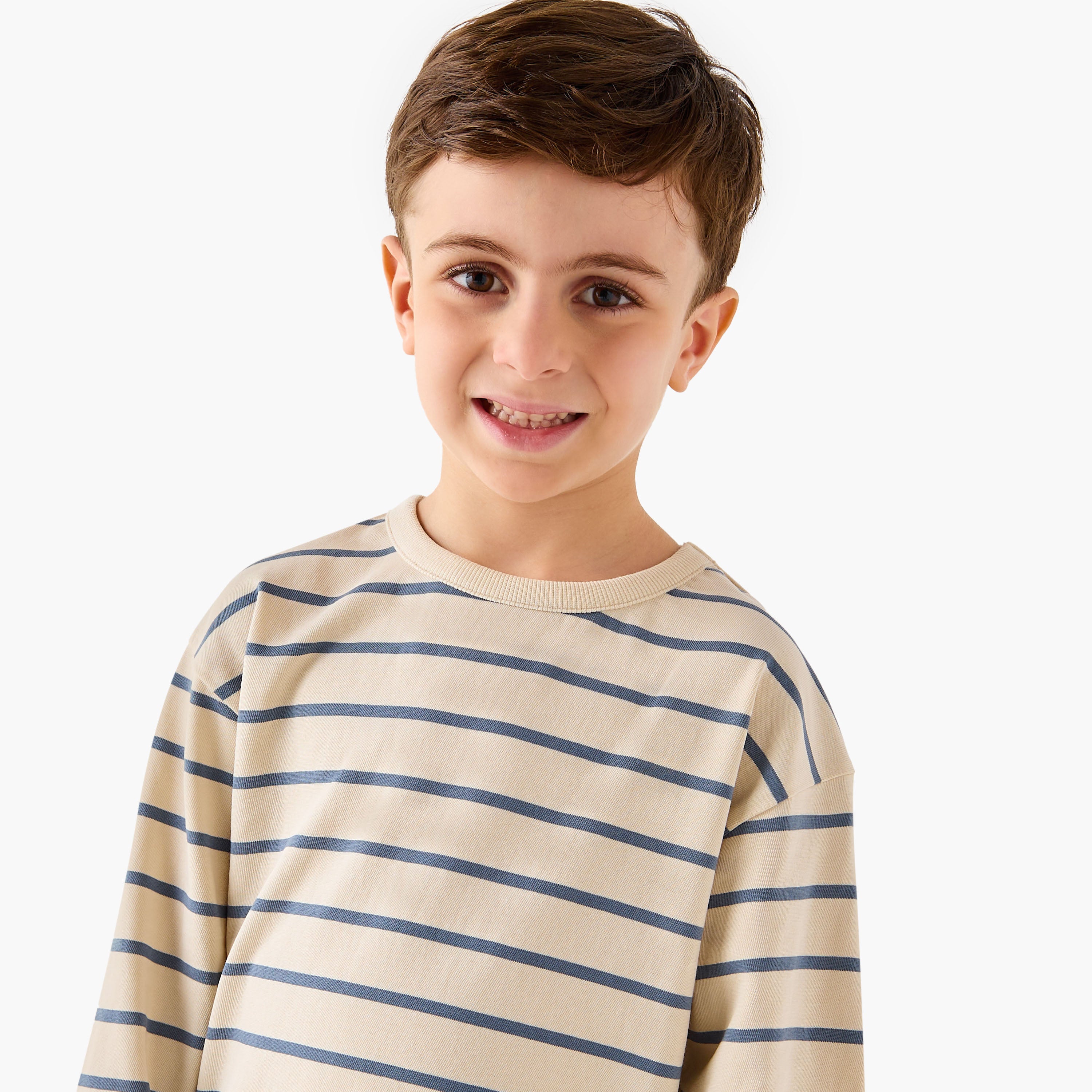 Juniors Striped T-Shirt with Long Sleeves