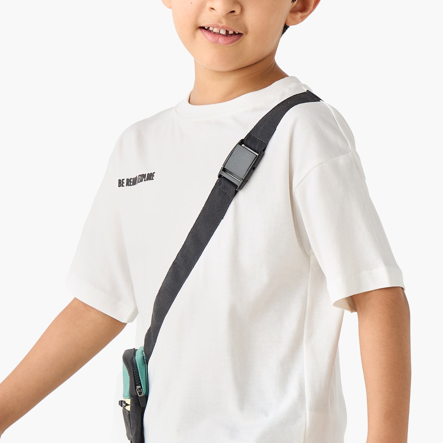 Juniors Slogan Print T-shirt with Attached Pouch