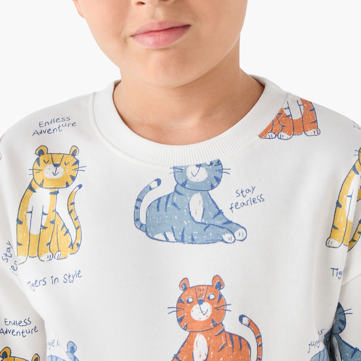Juniors Tiger Print Sweatshirt with Long Sleeves