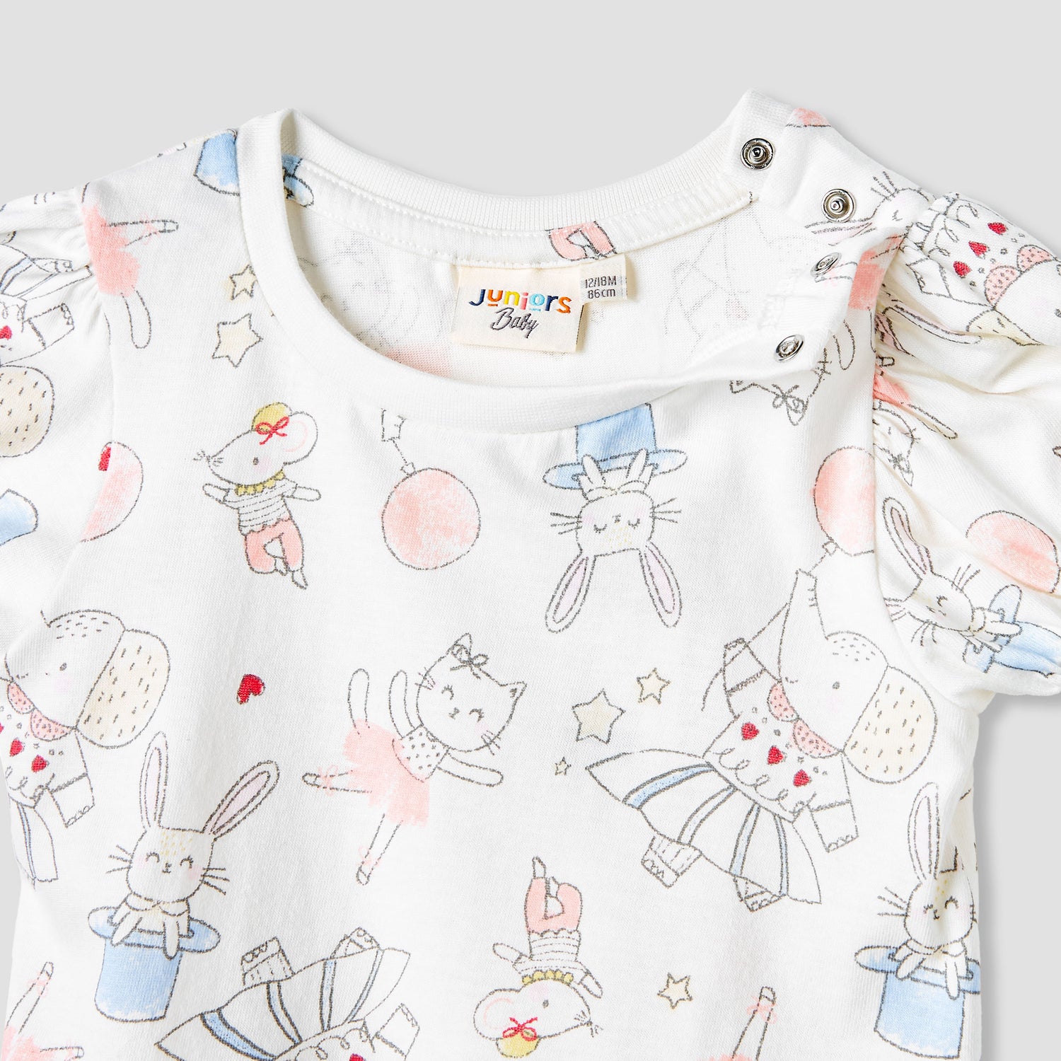 Juniors Printed T-shirt with Puff Sleeves